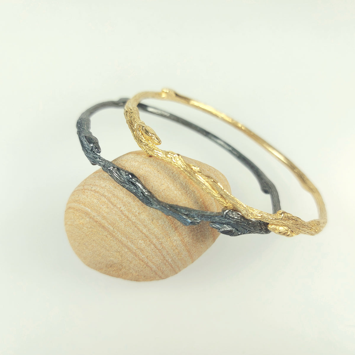 Knotted Rowan Bangle